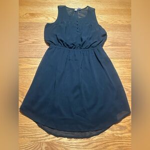 Love on a Hanger Black Mini Dress w/ Buttons Womens Large